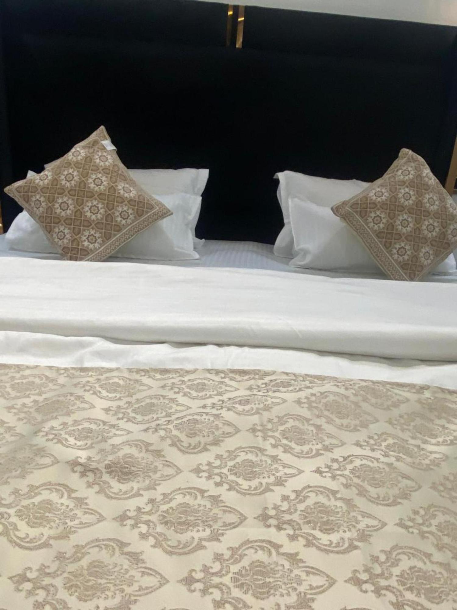 The Charming Nights Hotel Bãi biển Bãi biển Palolem Ngoại thất bức ảnh