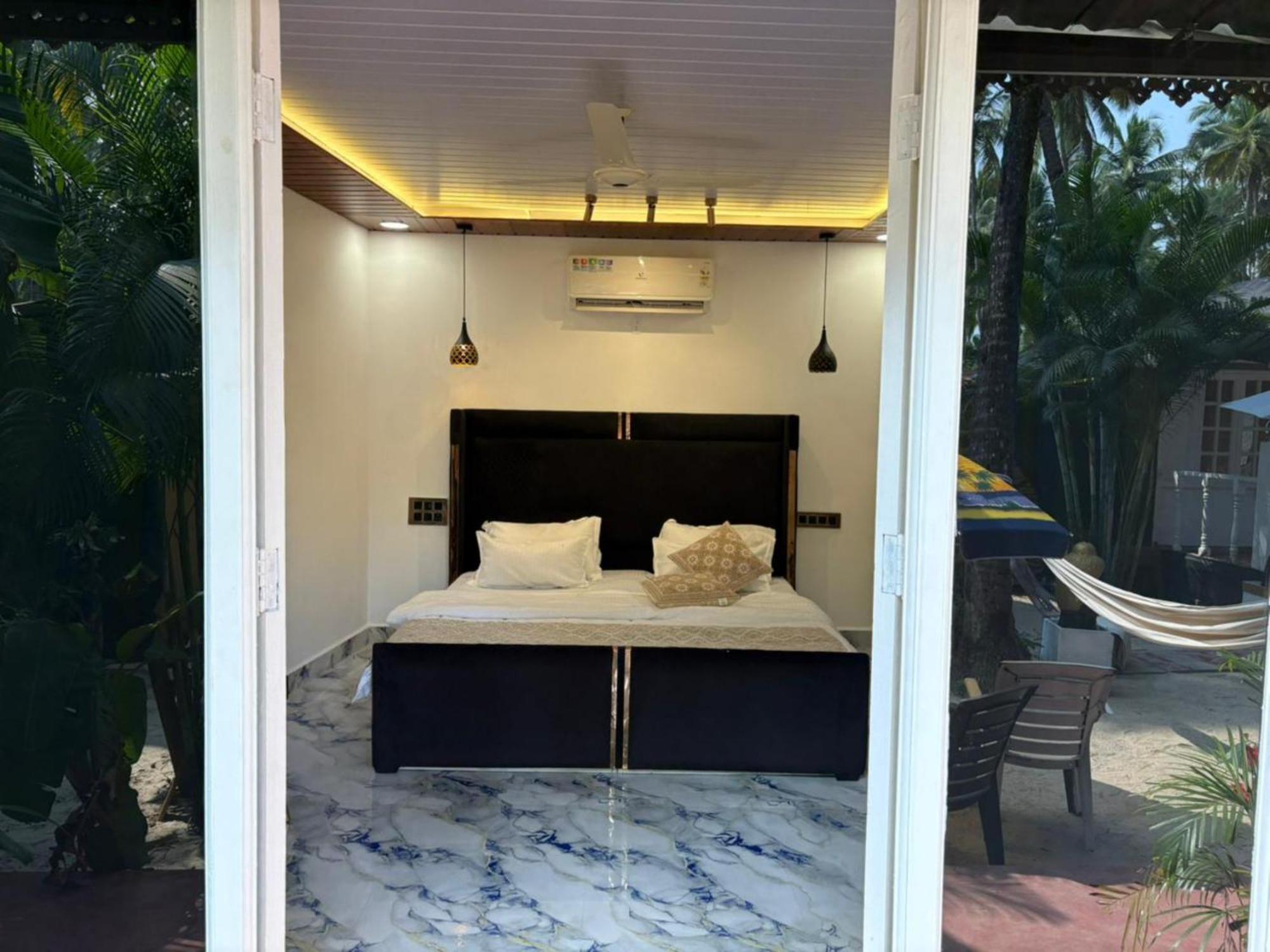 The Charming Nights Hotel Bãi biển Bãi biển Palolem Ngoại thất bức ảnh