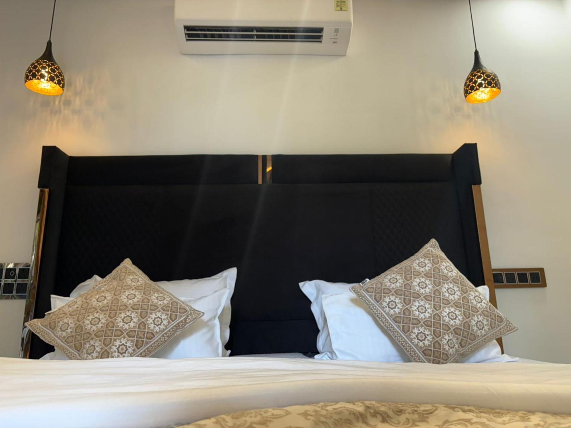 The Charming Nights Hotel Bãi biển Bãi biển Palolem Ngoại thất bức ảnh