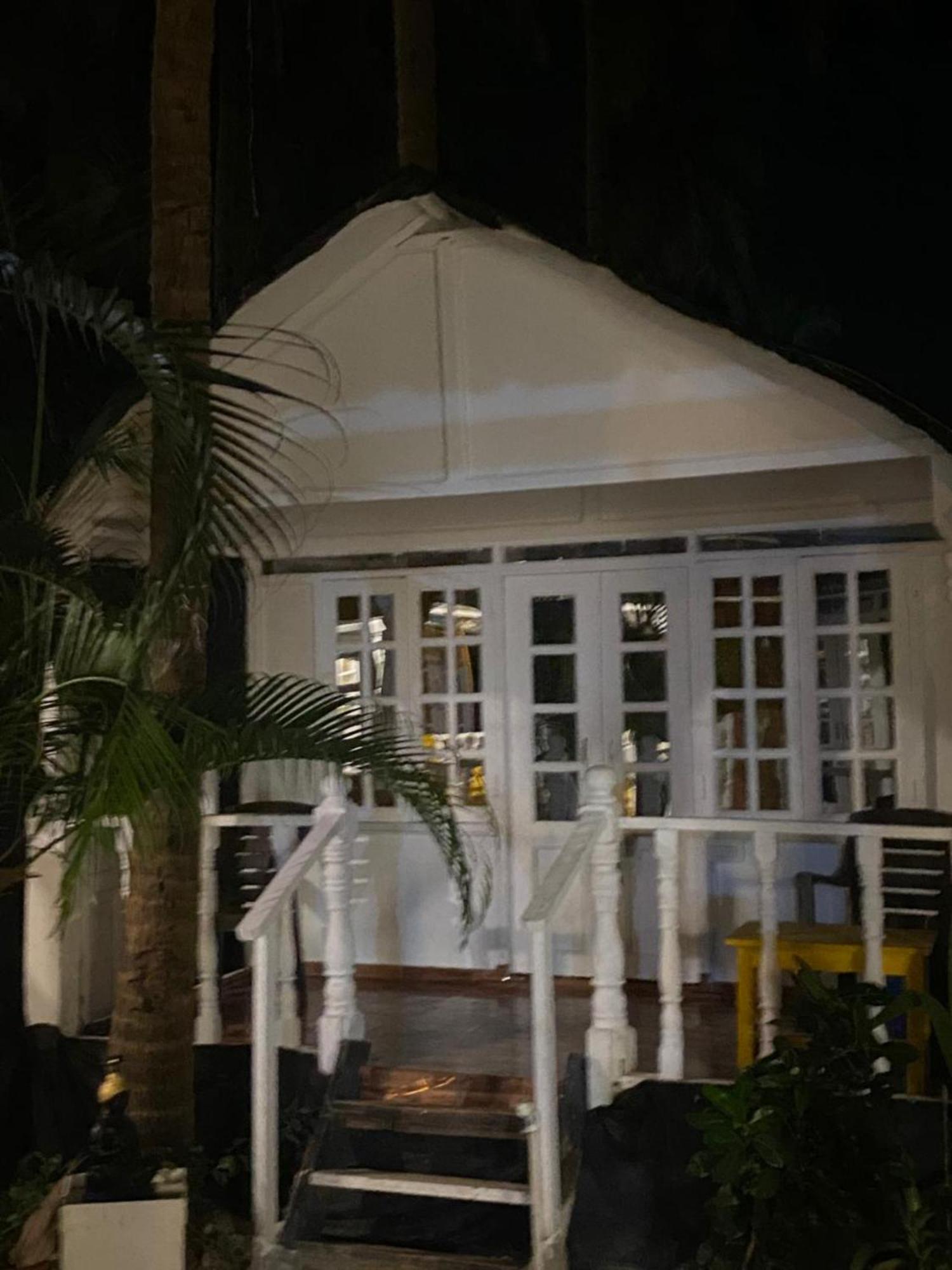 The Charming Nights Hotel Bãi biển Bãi biển Palolem Ngoại thất bức ảnh